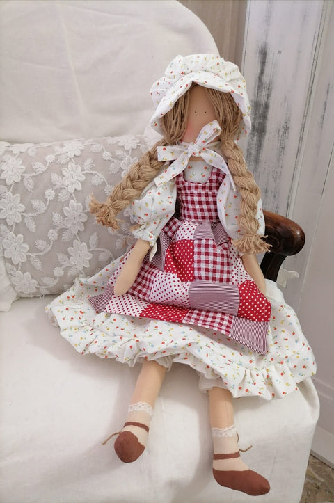 Holly Hobbie