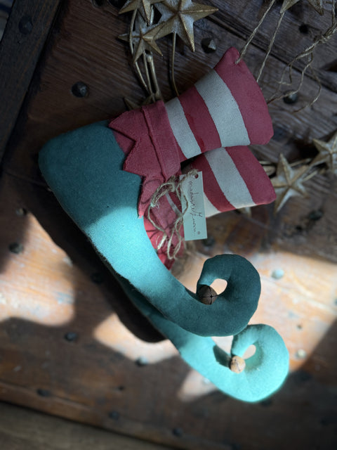 Scarpe e cappello da elfo