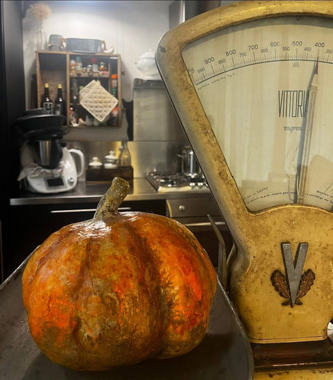 Zucca dipinta a mano