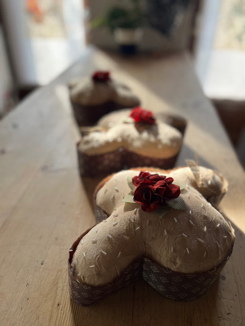Colomba di Pasqua con granella di perline