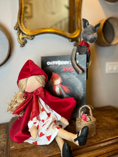 Cappuccetto rosso e il lupo