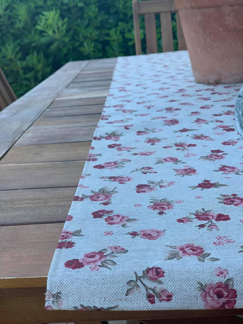 Cuscino e Runner stoffa roselline