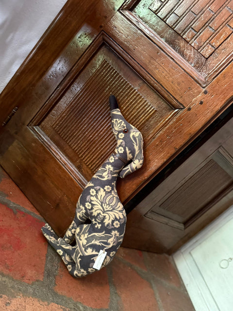 Cani in stoffa d’arredo