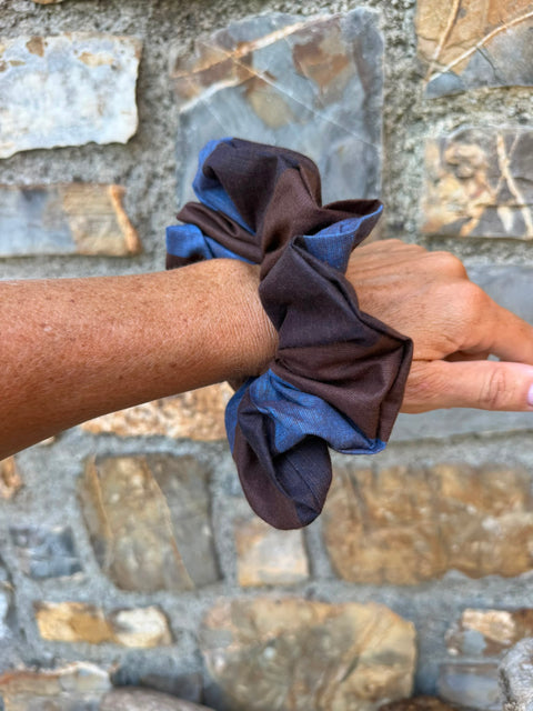 Scrunchie in stoffa d'arredo-pezzi unici.