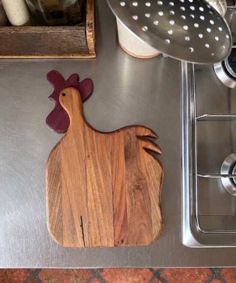 Tagliere Gallina in legno con gallina in omaggio