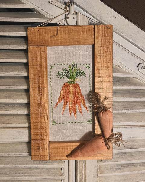 Quadro ricamato a mano con carote