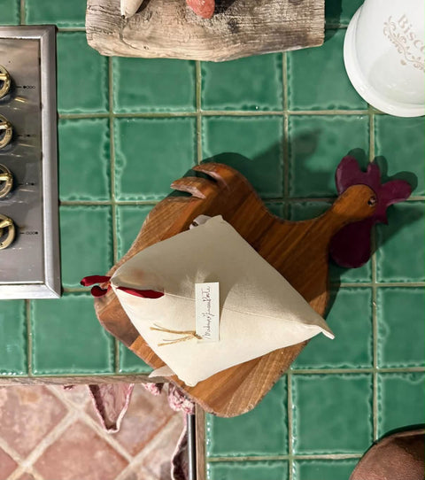 Tagliere Gallina in legno con gallina in omaggio