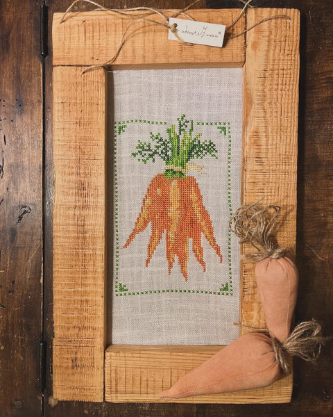 Quadro ricamato a mano con carote