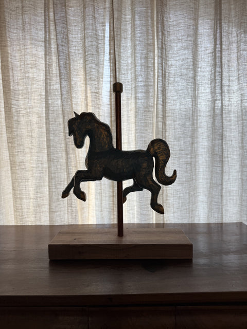 Cavallo da giostra in legno