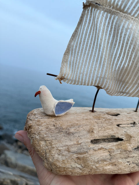 Velieri con legni di mare