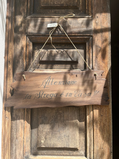 Attenzione la strega è in casa