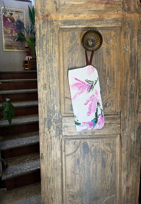 Buste a mano con stoffe d'arredo