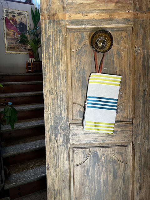 Buste a mano con stoffe d'arredo