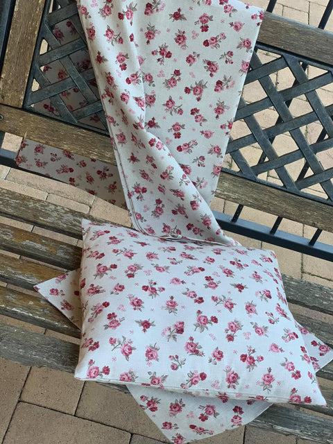 Cuscino e Runner stoffa roselline