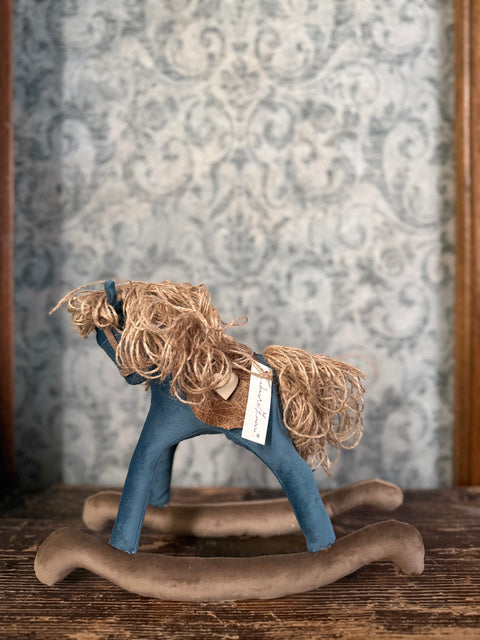 Cavallo da giostra in legno