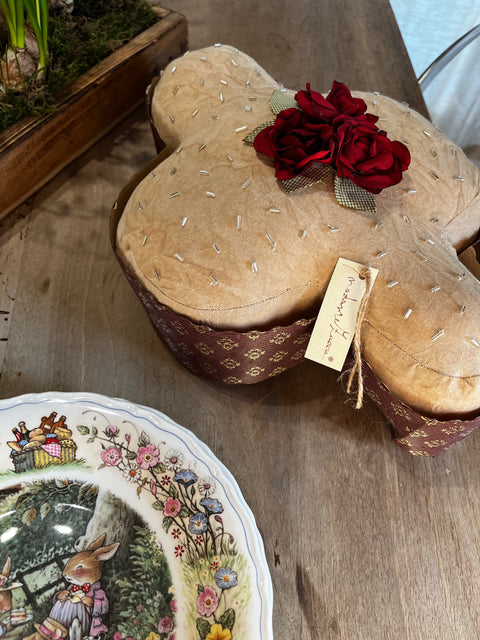 Colomba di Pasqua con granella di perline
