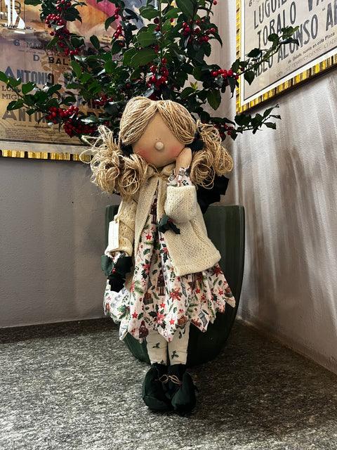 Mira la fata dell'agrifoglio