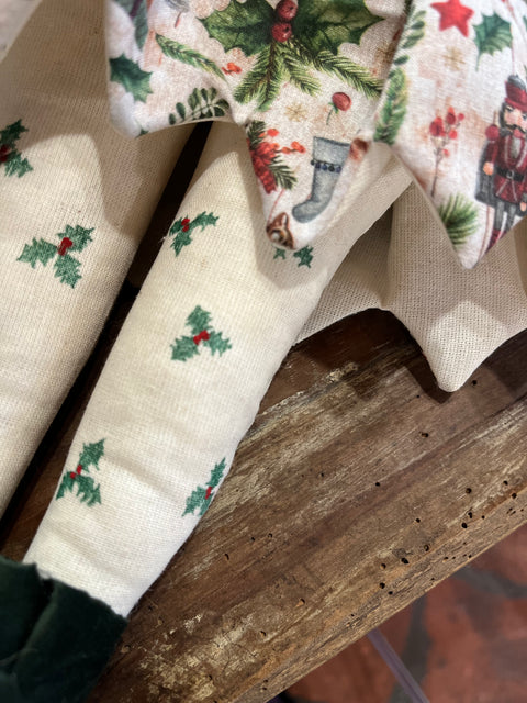 Mira la fata dell'agrifoglio