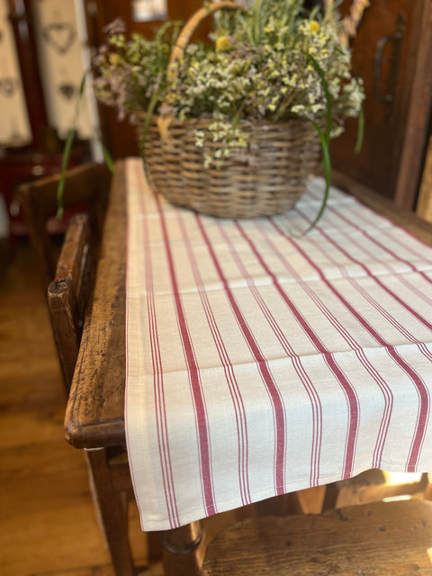 Coordinato con stoffa a righe bordeaux