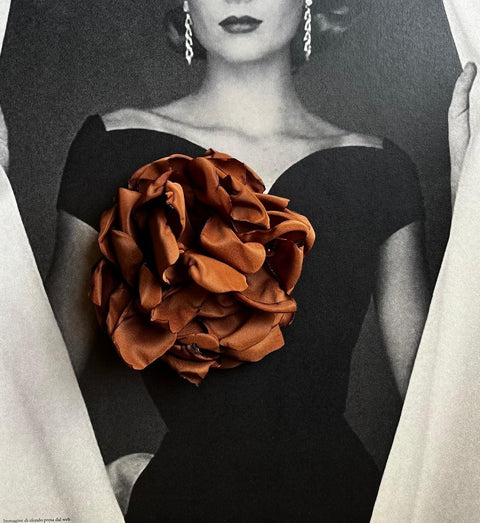 Peonie spilla