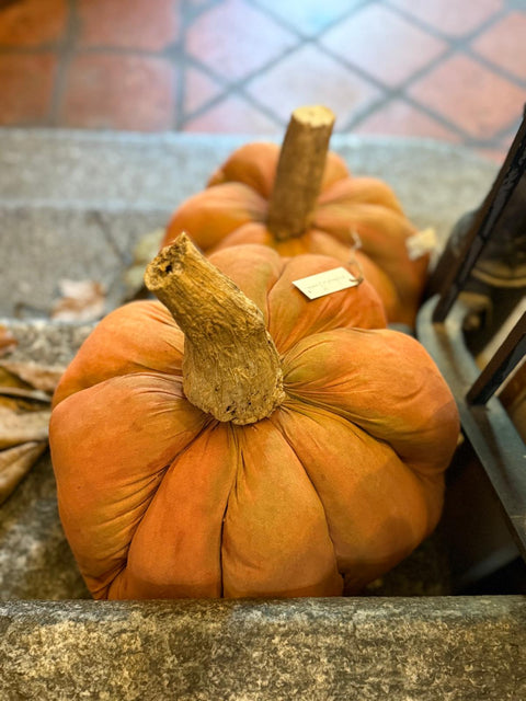 Zucche di stoffa  dipinte a mano