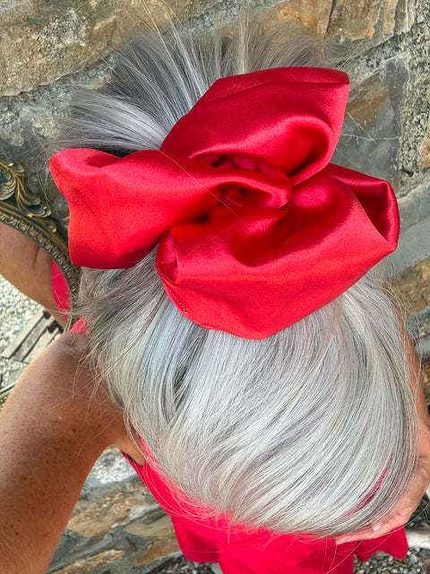 ❤️ WOMAN IN RED ❤️